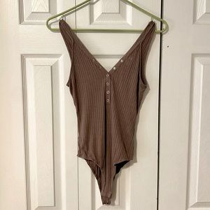 Brown bodysuit, size small